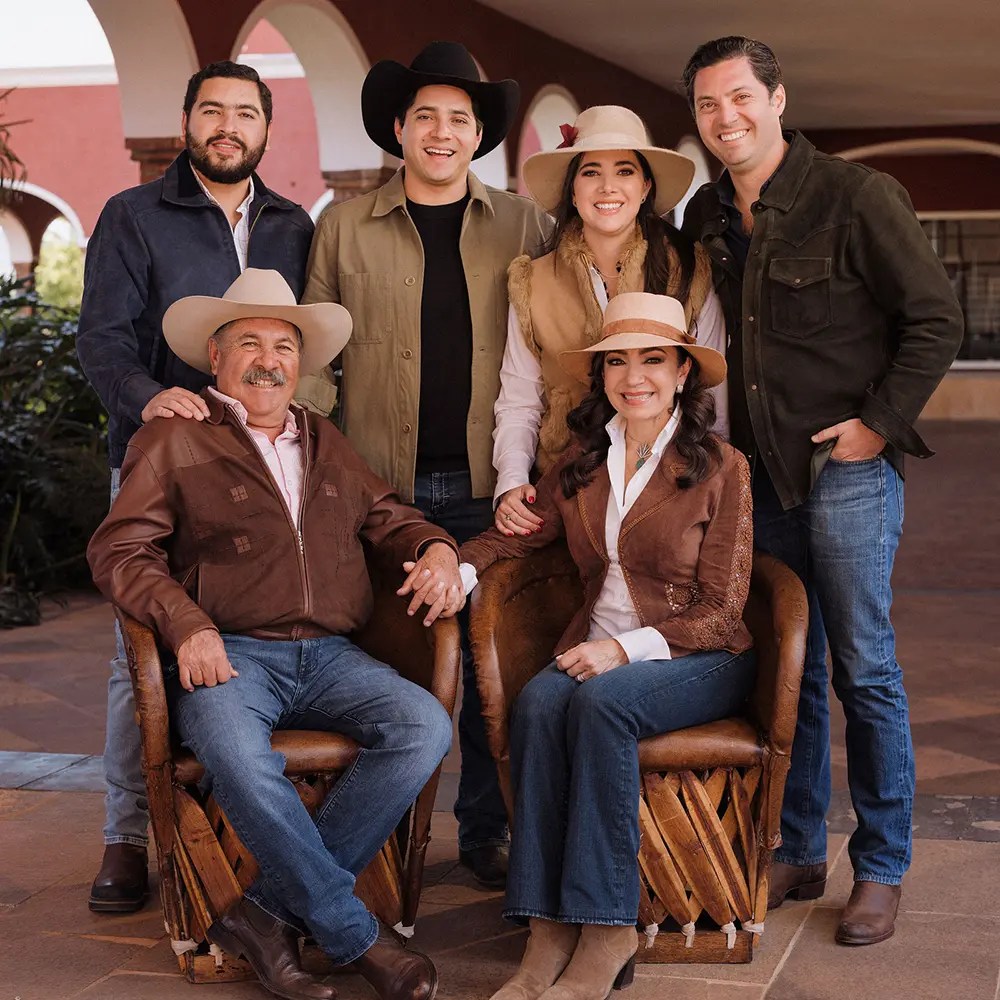 the banuelos family sq